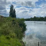 فيلة Chateau De La Riviere