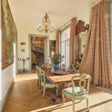 Château De La Rivière * Thomery