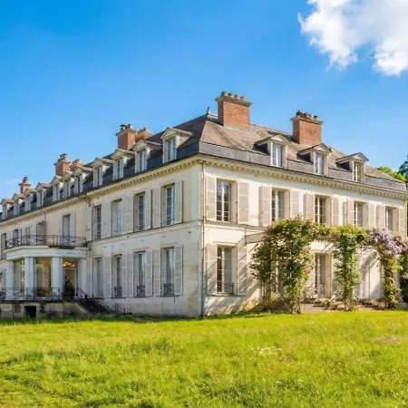 Chateau De La Riviere *